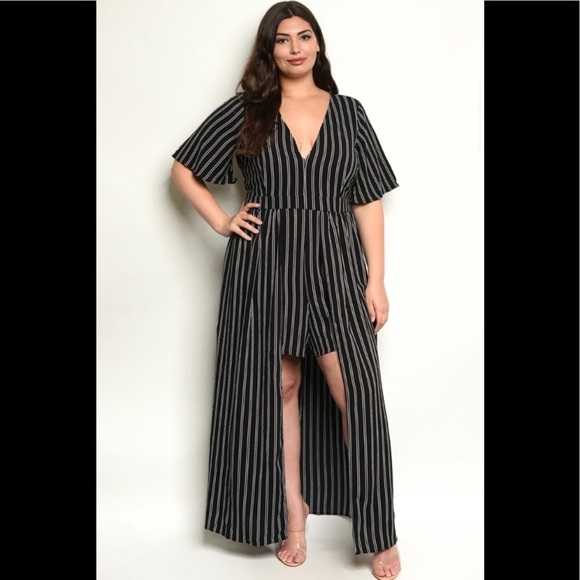 Sale Must Go!! Striped Print Romper - Picture 2 of 6